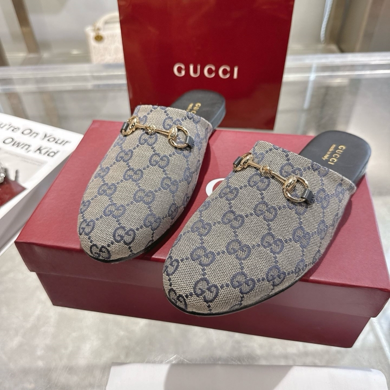 Gvc*1 slippers